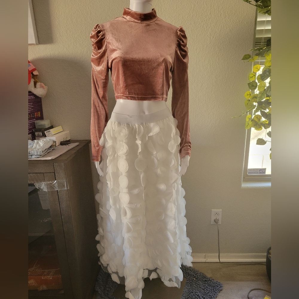 Lot of Shein - Skirt and 4 Tops